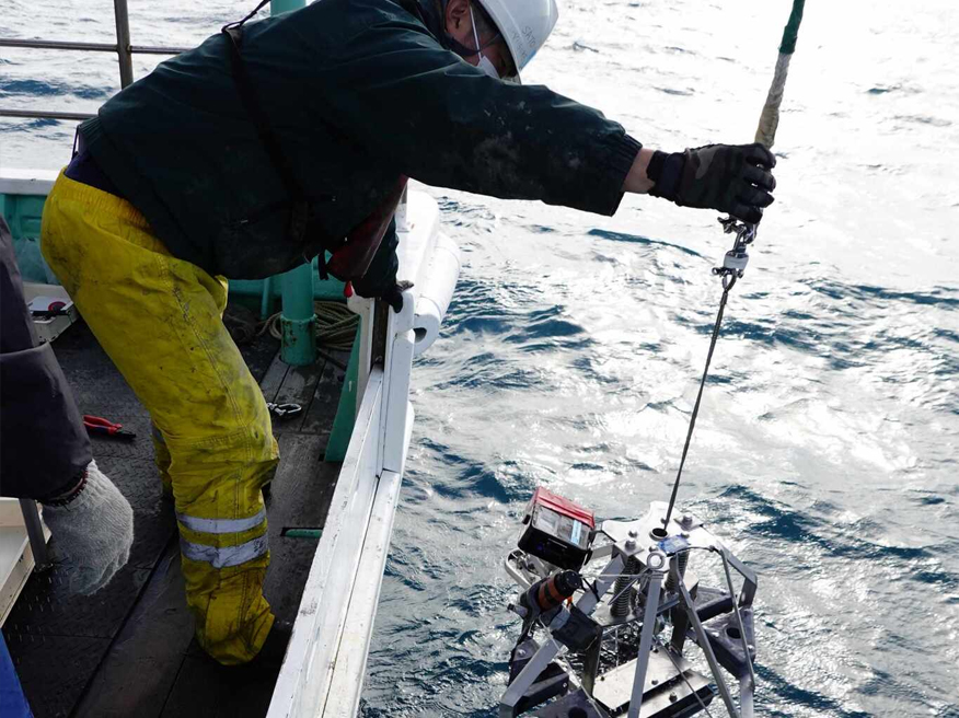 CTD採水の光景写真